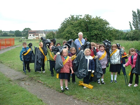 2002 Westwood School children help out on the many BADJER Litter Picks